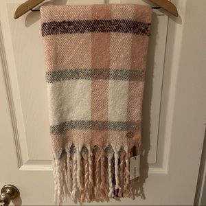 Calvin Klein Blanket Scarf